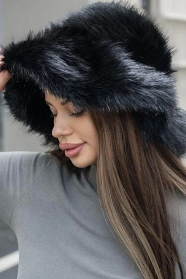 H3441 Oversized Faux Fur Bucket Hat