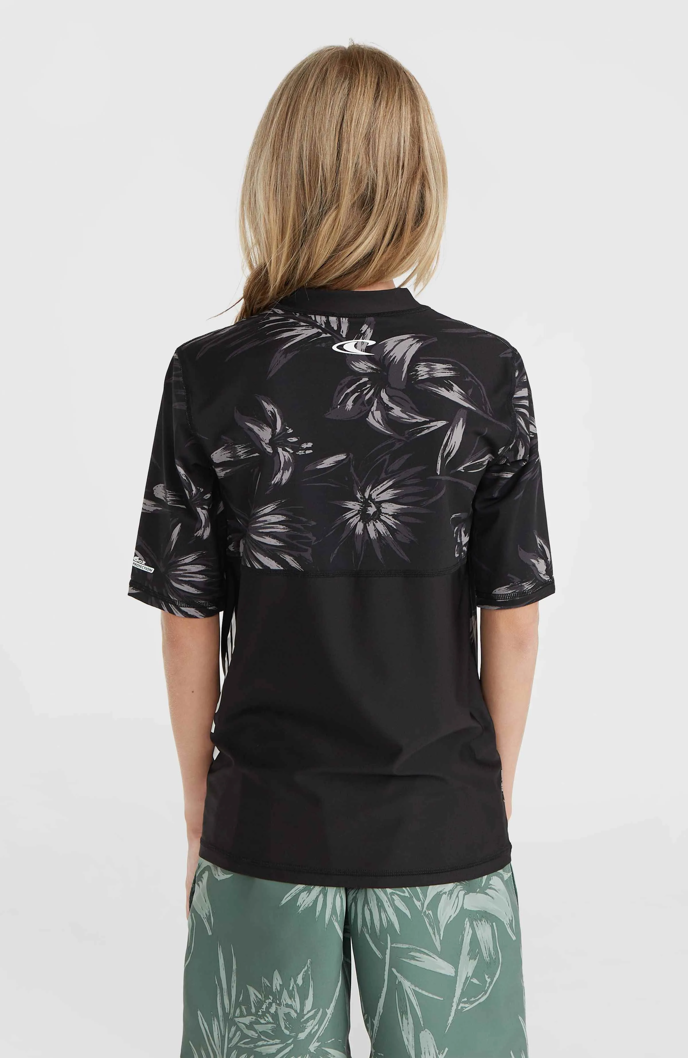 Mix and Match Crazy Short Sleeve Skin | Black Tonal Tropican